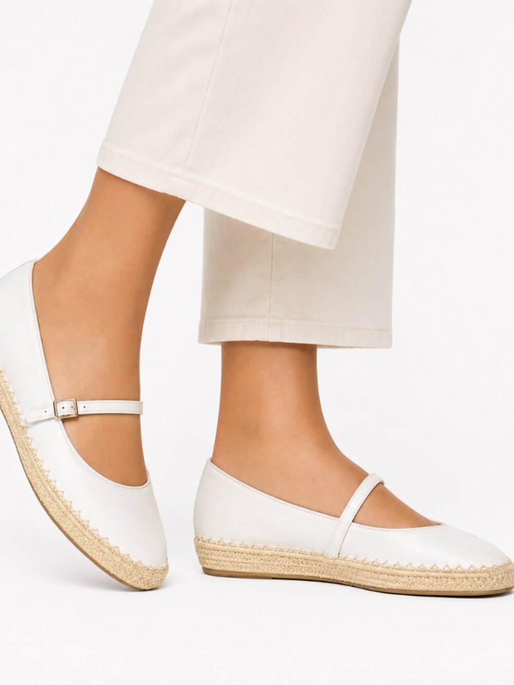 Universal Thread Cream Bea Espadrille Mary Jane Flats NWT Size 8